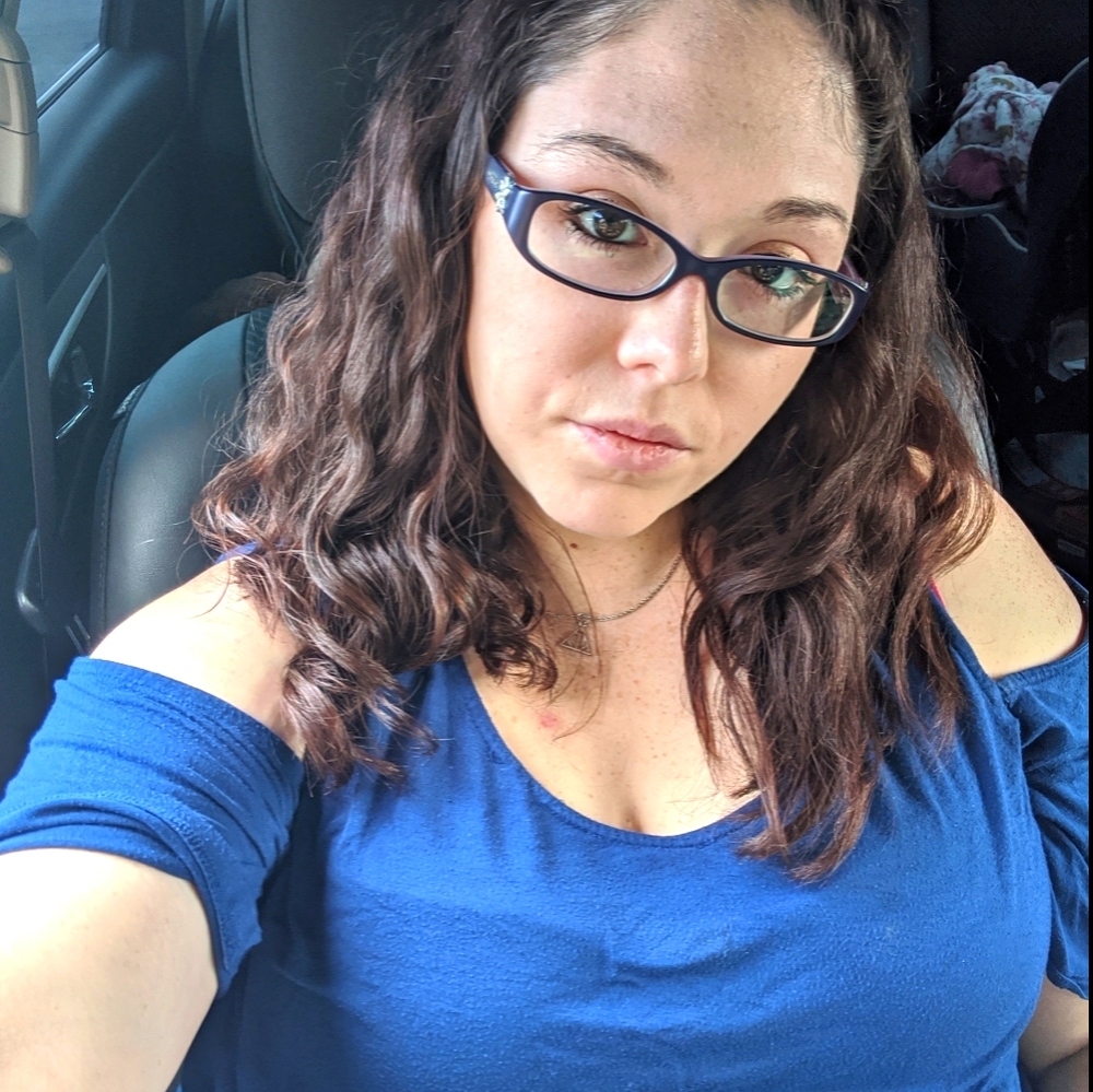 Meet your Posher, Brittany